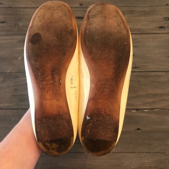 Prada flats - Picture 4 of 4